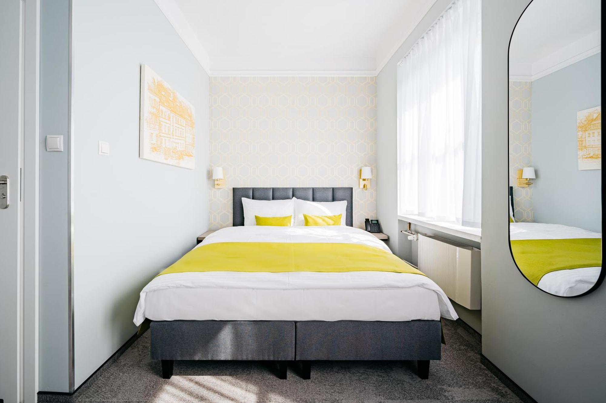 Jess Hotel & Spa Warsaw Old Town Room photo